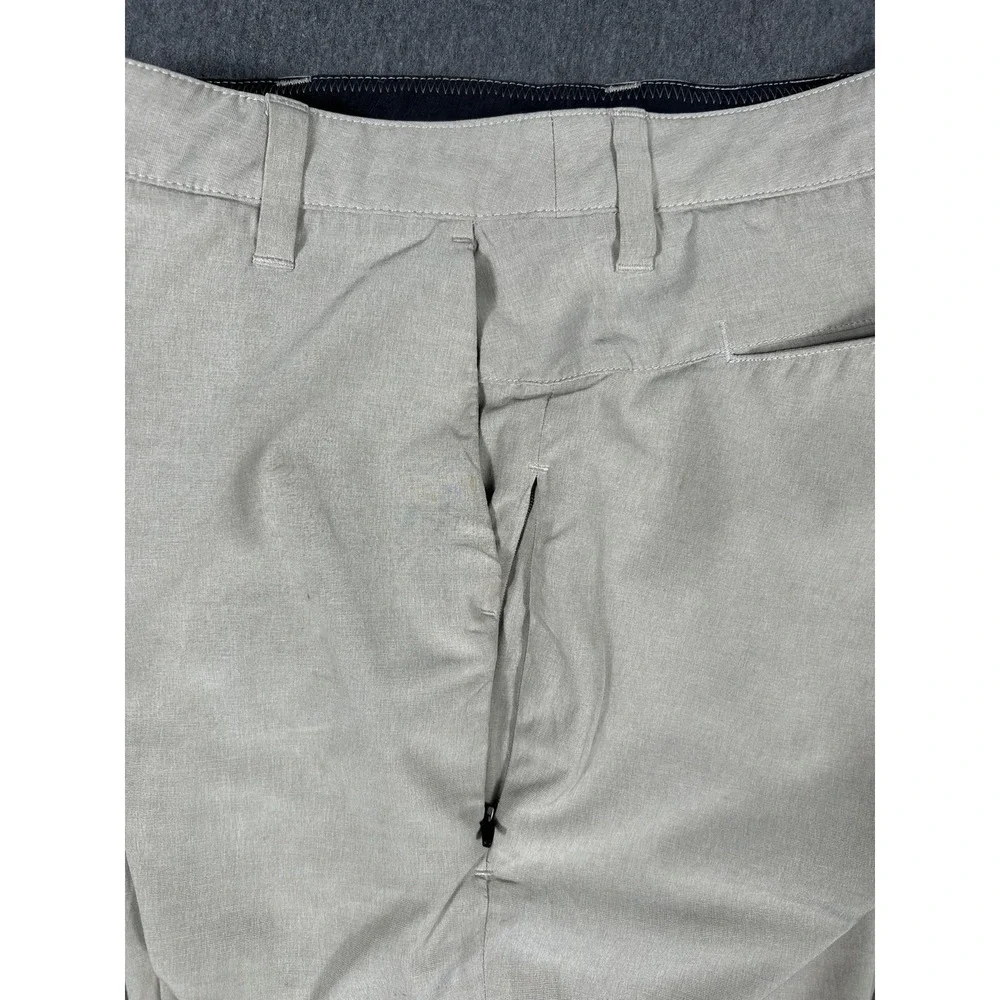Vuori Men's Transit Hybrid Performance Chino Shorts in Khaki 32